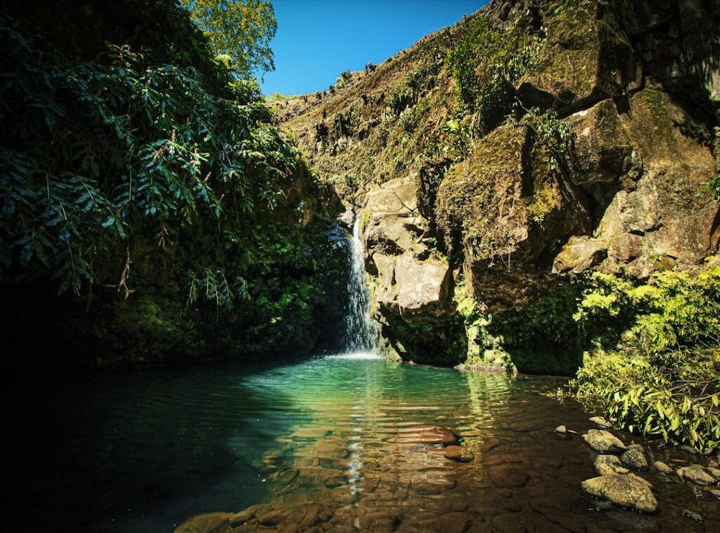hidden waterfalls continents